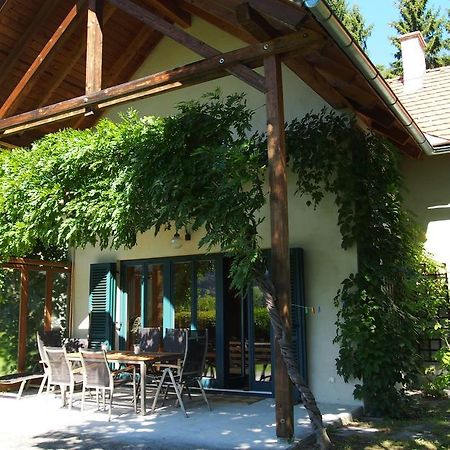 Haus Jana Villa Hermagor-Pressegger See Rum bild